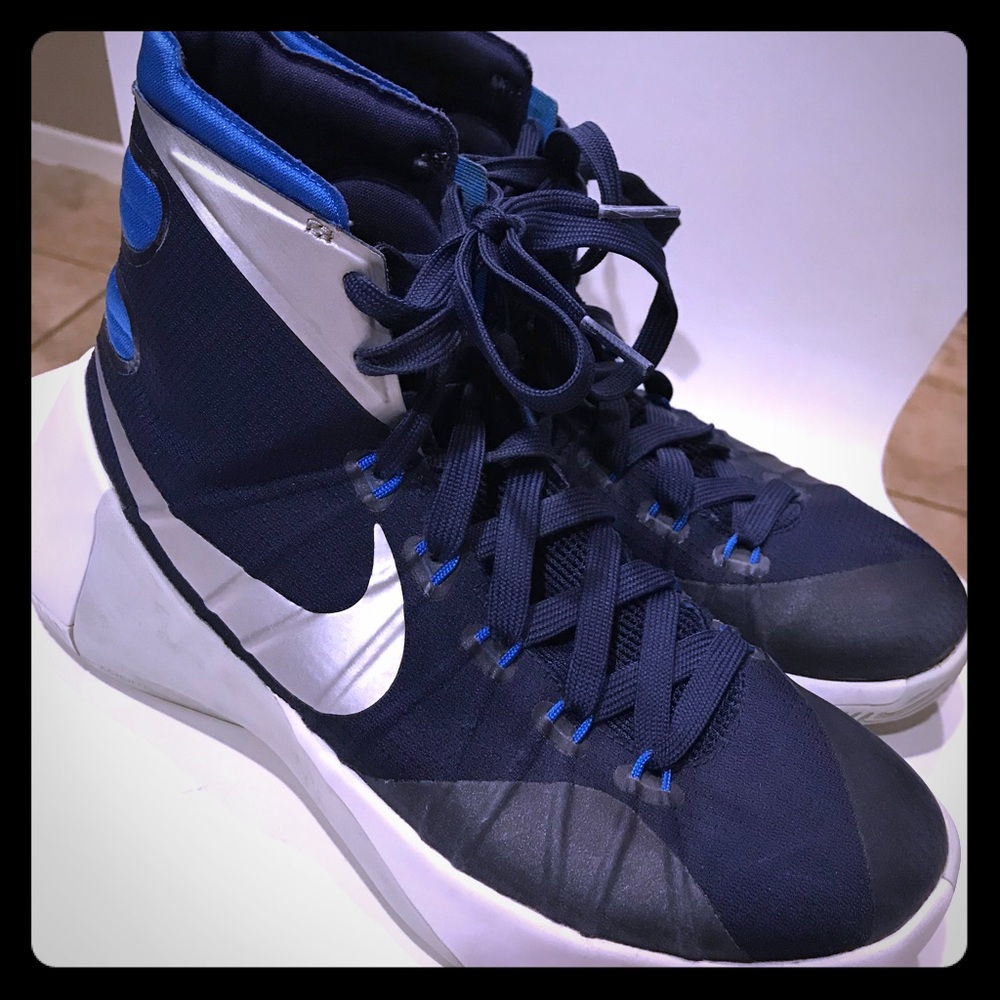 Blue HyperDunks Basketball Sneakers